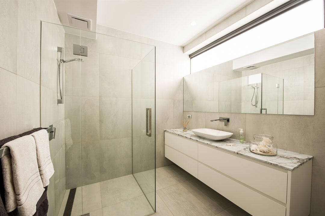 Dzine Kitchens & Bahtrooms Dzine Kitchens & Bahtrooms