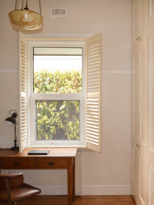 Kommerling Awning Window Study Room